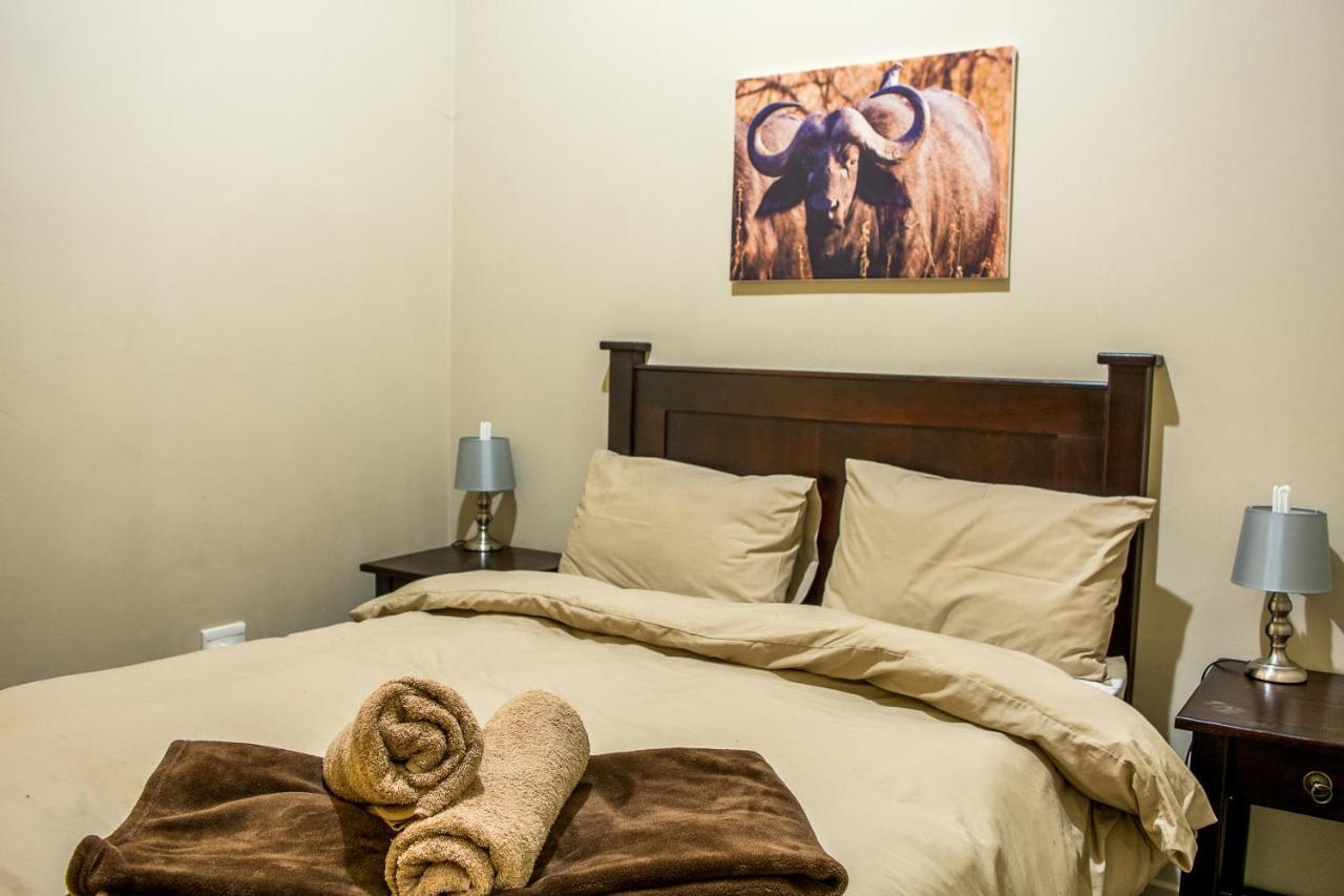 Sea View Bliss Guesthouse With Self Catering Свакопмунд Экстерьер фото