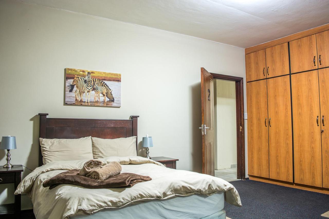 Sea View Bliss Guesthouse With Self Catering Свакопмунд Экстерьер фото